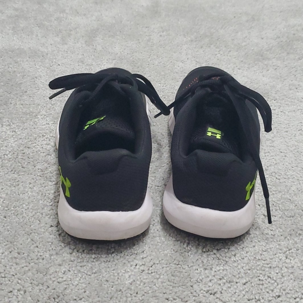 boys under armour sneakers - Picture 2 of 3